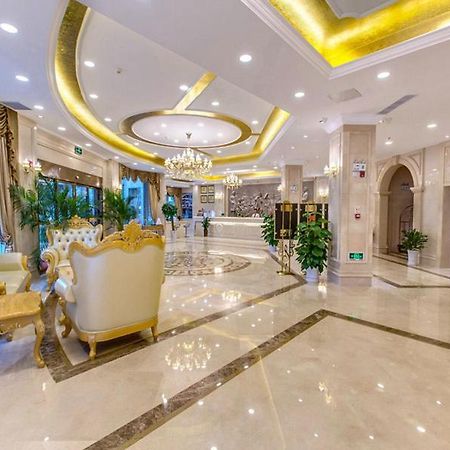 Vienna Hotel Guilin Airport Road Rongshan Bagian luar foto