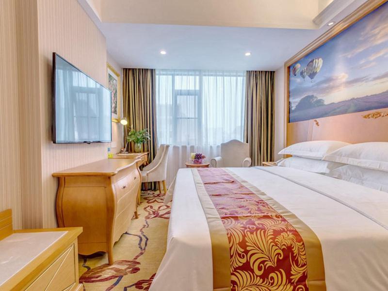 Vienna Hotel Guilin Airport Road Rongshan Bagian luar foto
